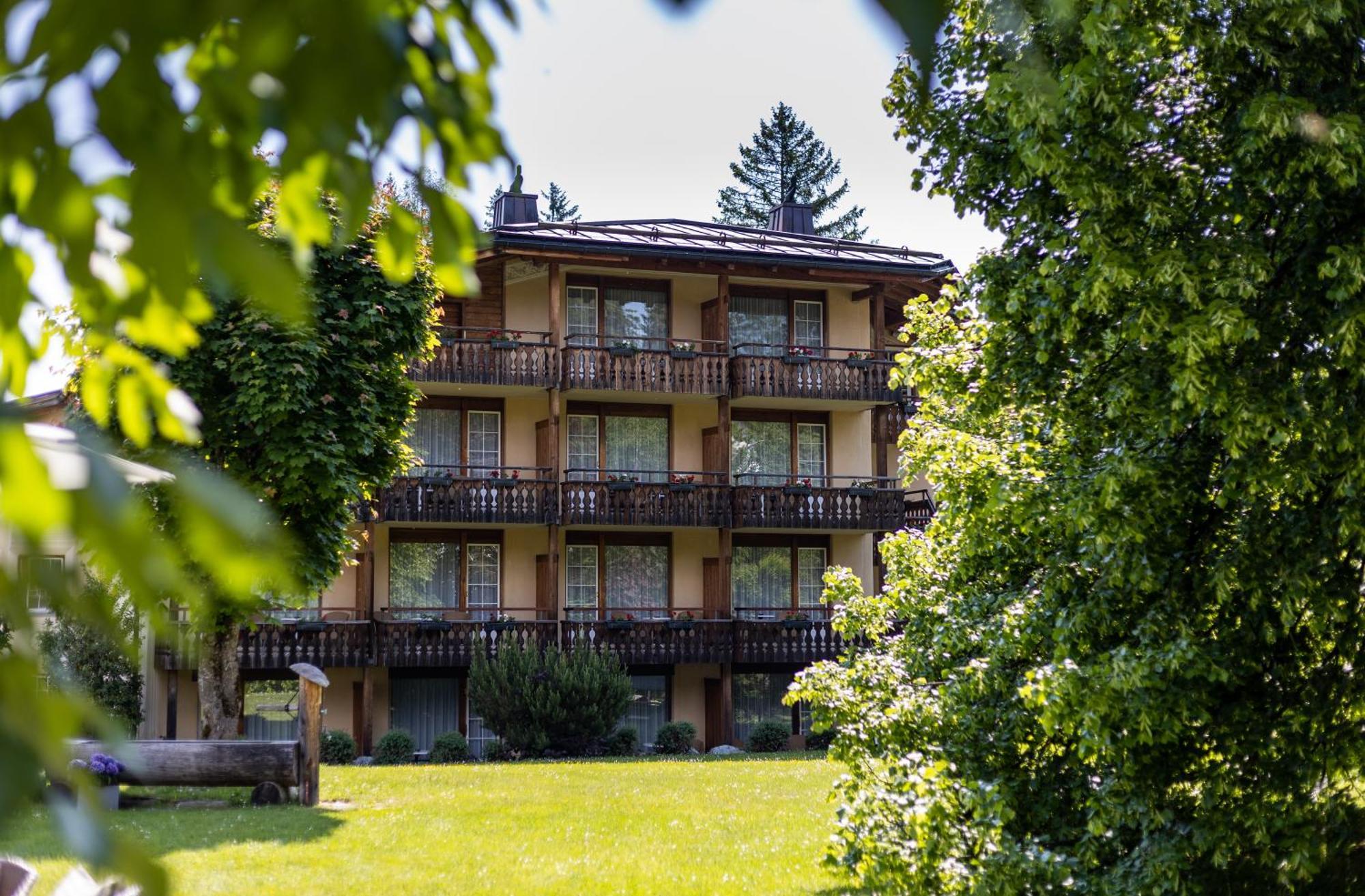 Soldanella By Hotel Adula Флимс Экстерьер фото